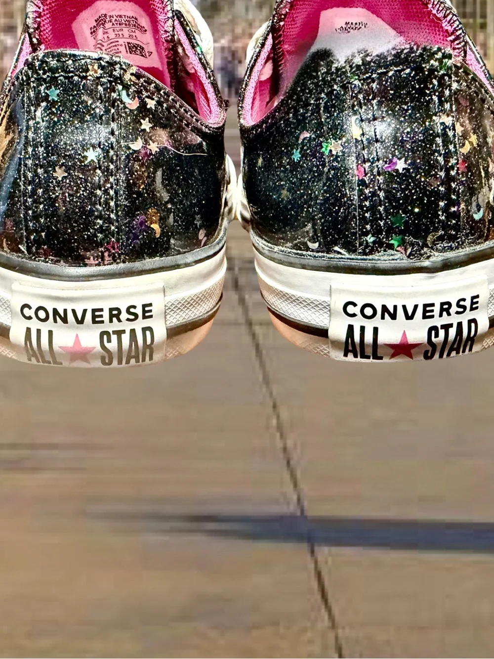 Young Girl Glitter Converse All-Stars Girl Size 2